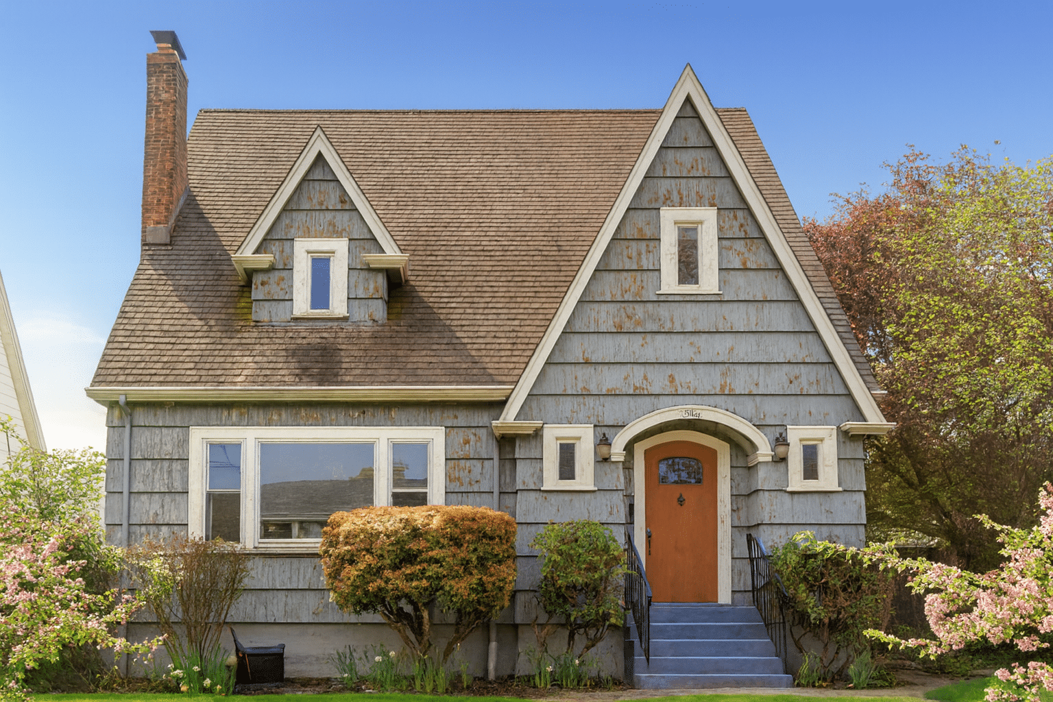 how to repair chipped paint